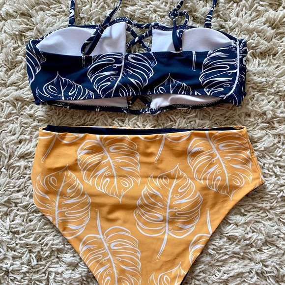 Reversible Bikini Set - Picture 2 of 2